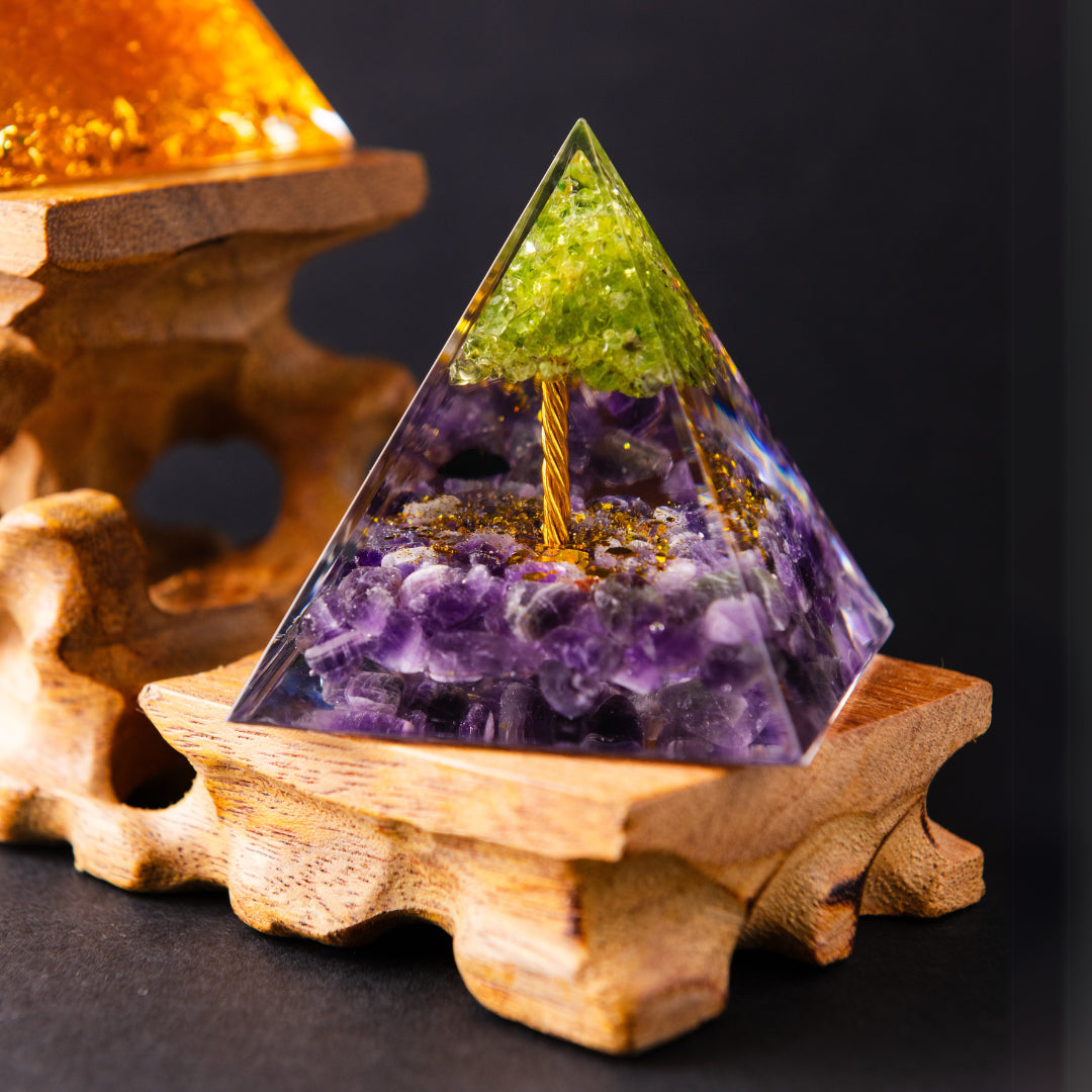 La Collection des Trois Pyramides de Manifestation