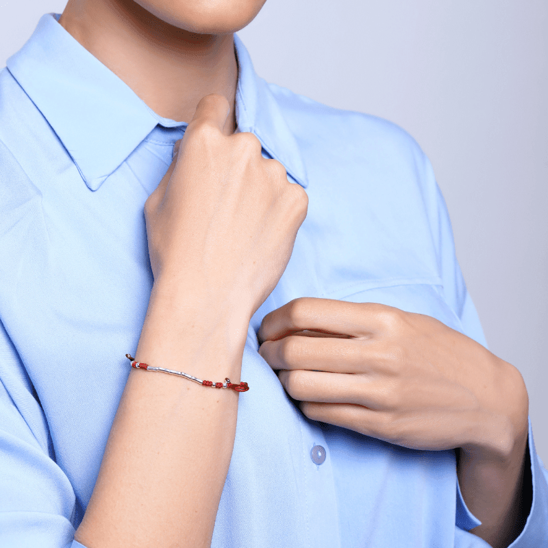 Bracelet en Corde Tissée et Perles de Bambou Argentées