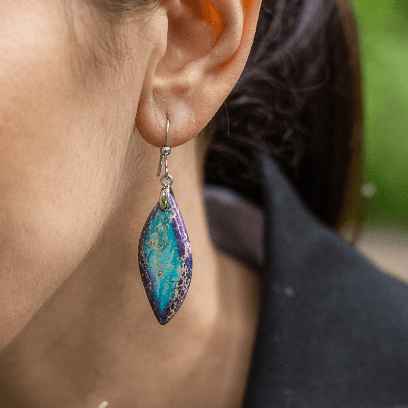 Boucles d'Oreilles Triangulaires en Feuille de Jaspe