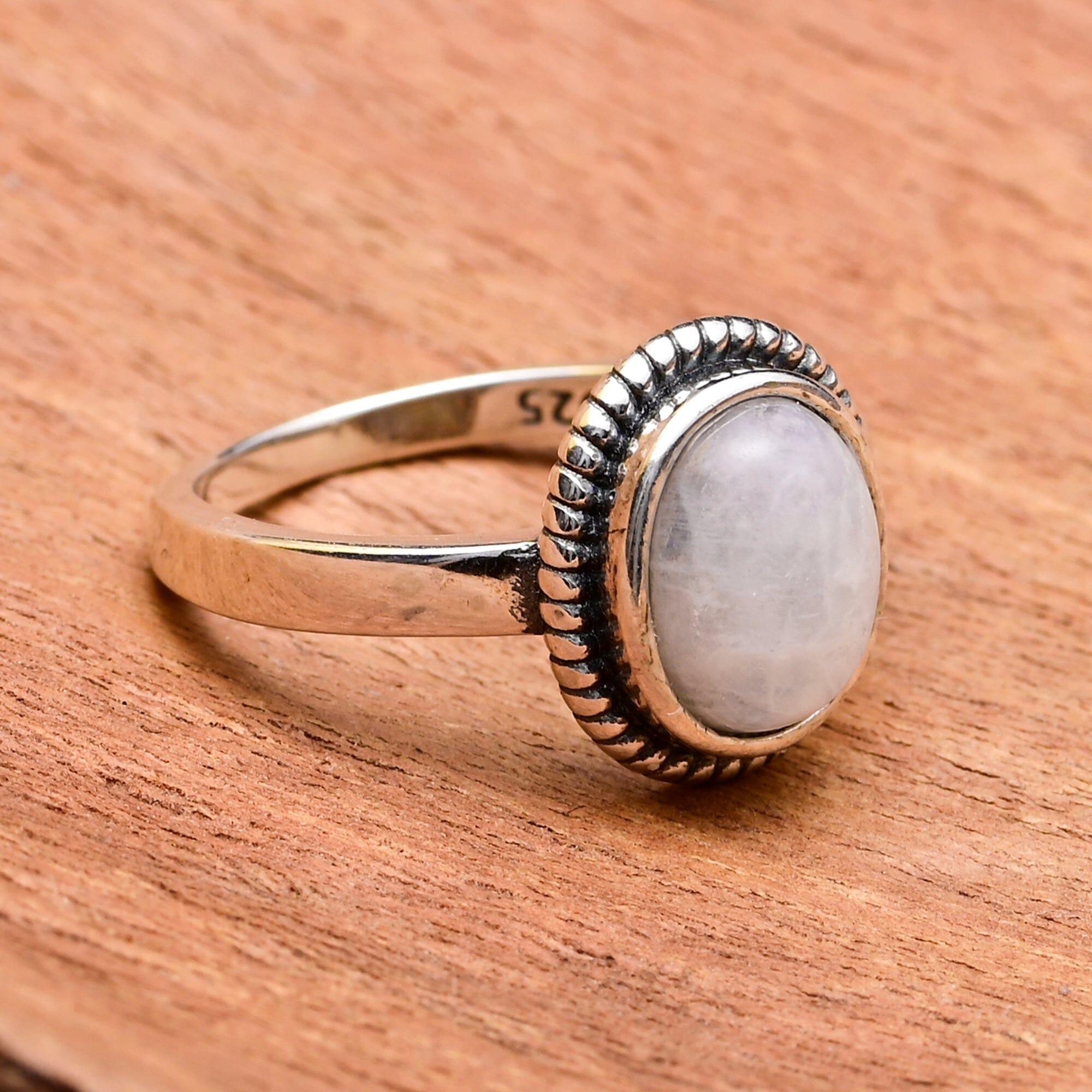 Mutai - Bague Simple Élégance en Pierre de Lune