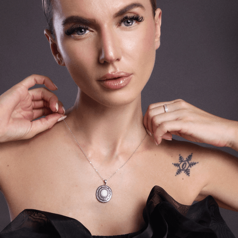 Yavanna - Magnifique Collier en Pierres de Lune Ovales