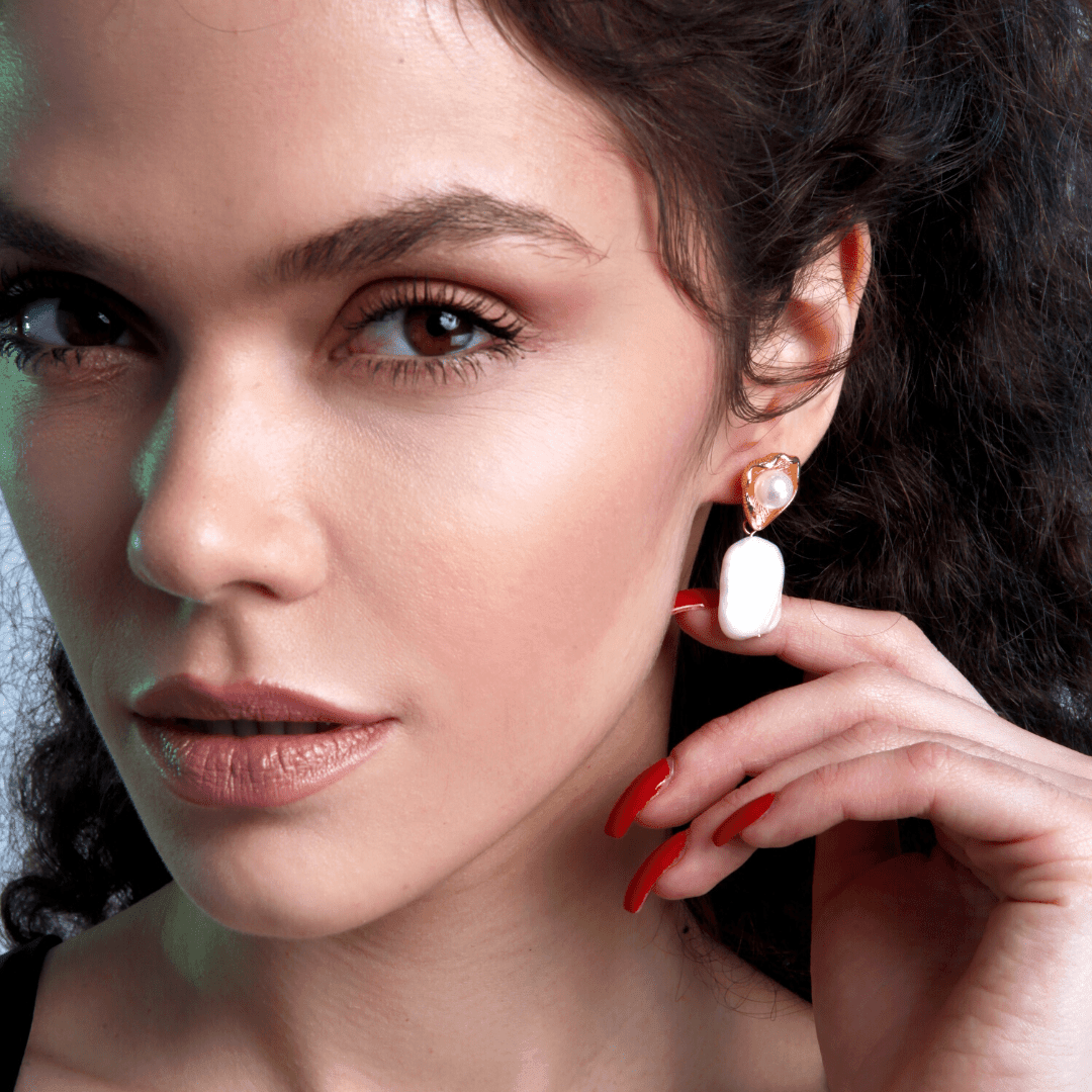 Boucles d'Oreilles en Perles Pureté Raffinée