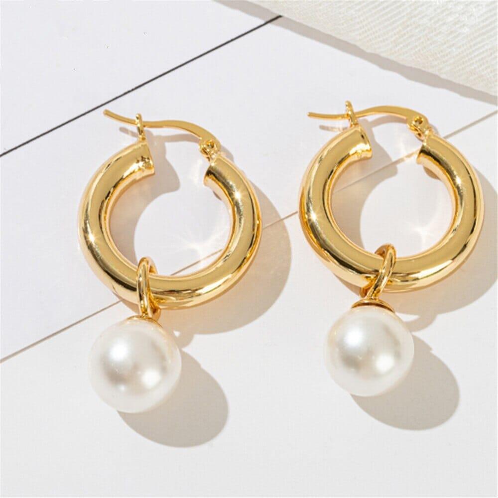 Boucles d'Oreilles Dorées et Perles Précieuses