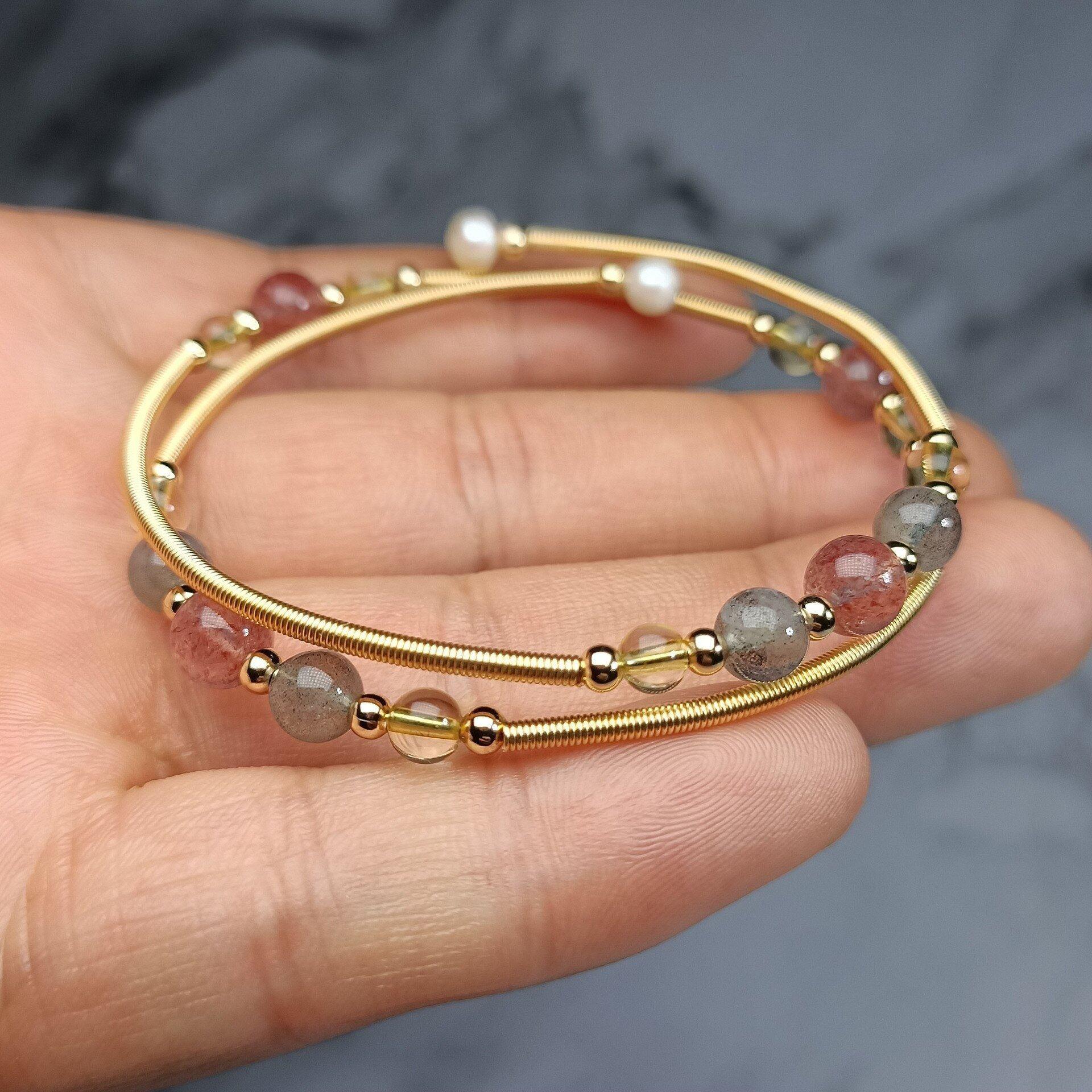 Bracelet Doré en Labradorite et Quartz Fraise