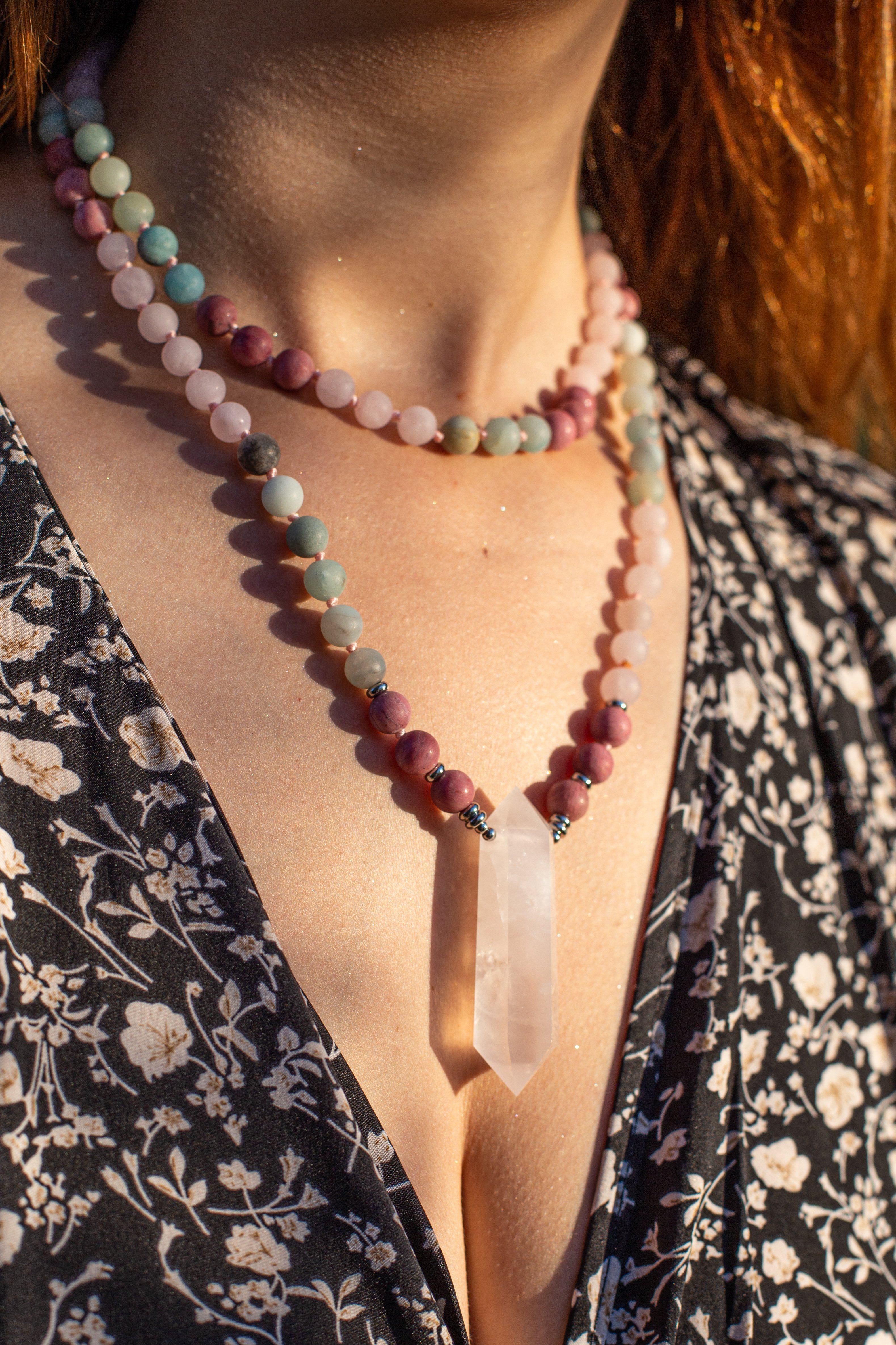 Collier Mala "Fard Délicat" en Quartz