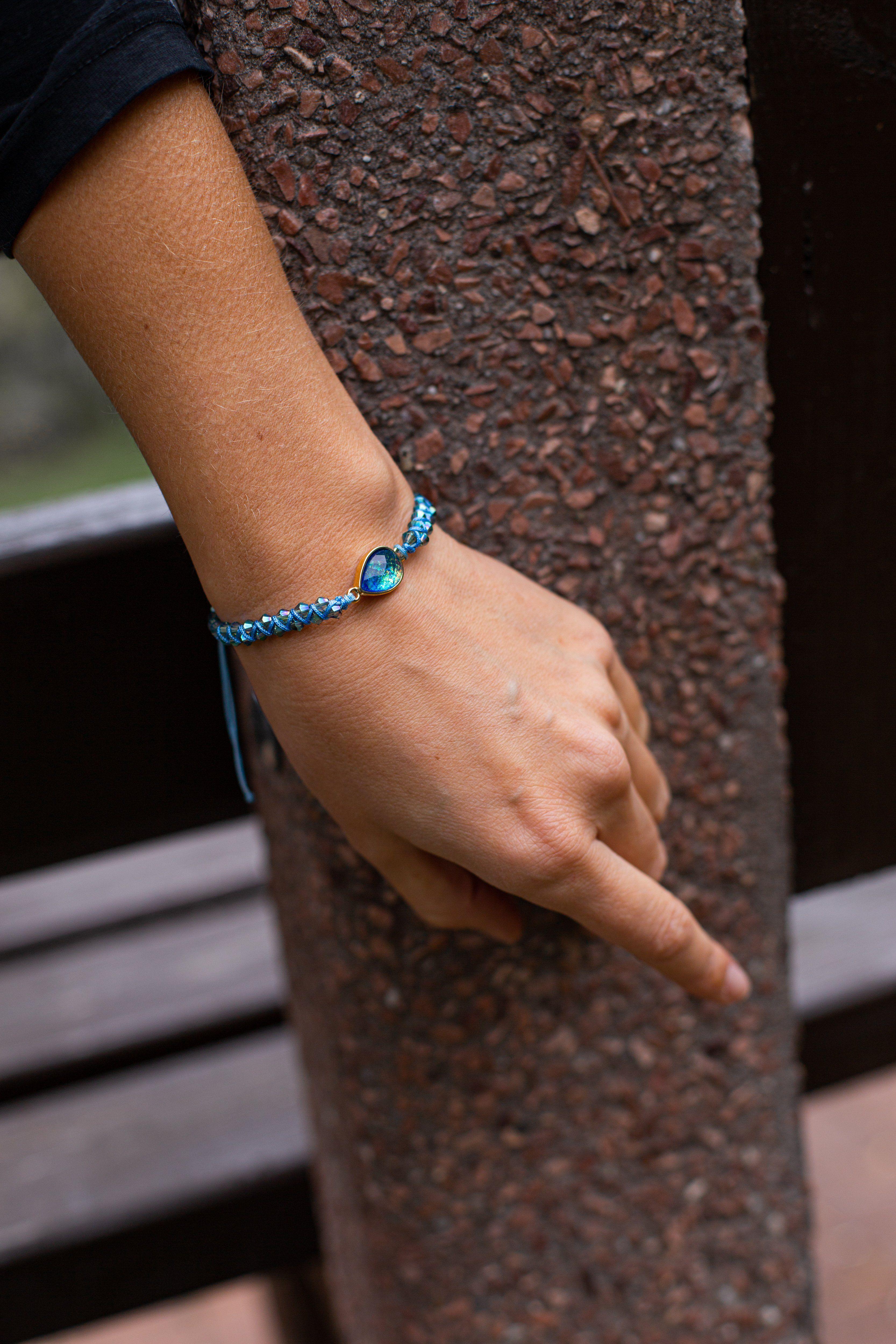 Bracelet Opale Éclatante en Forme de Larme