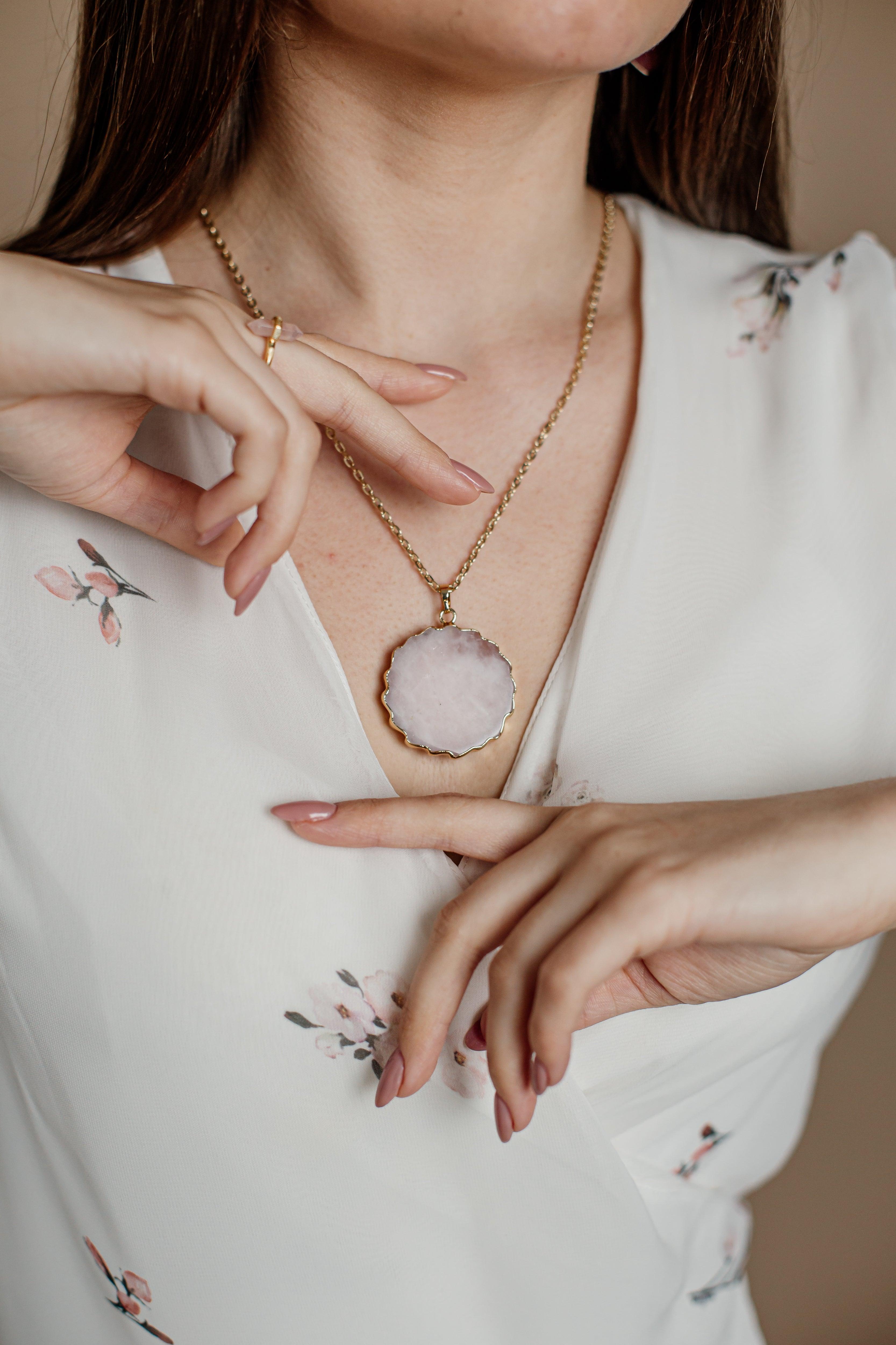 Collier Pendentif Rivière Terrestre en Amazonite et Améthyste