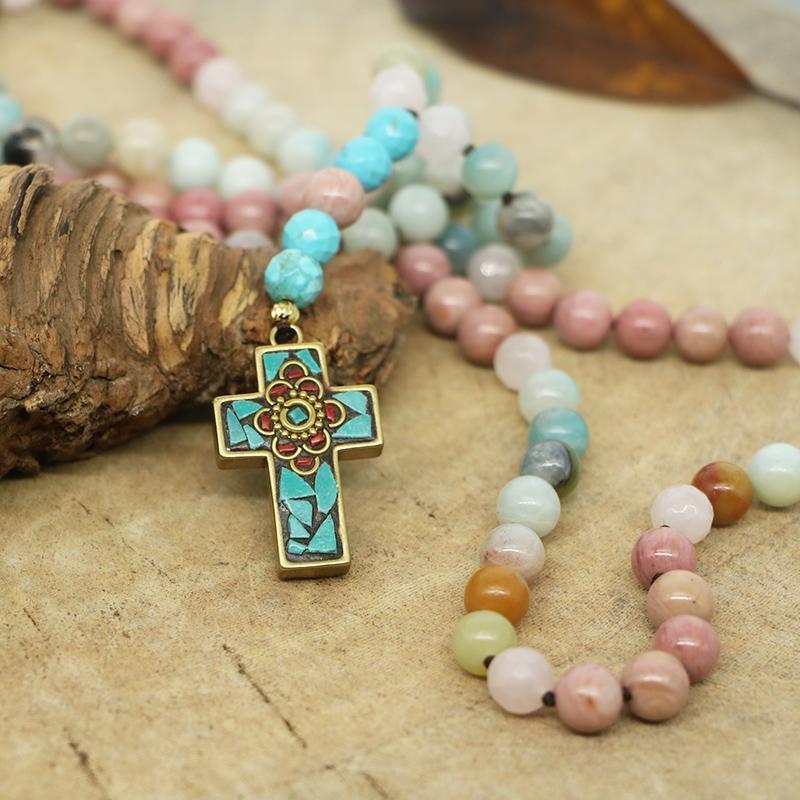 Collier Croix d'Espoir et de Foi en Rhodonite, Amazonite et Quartz