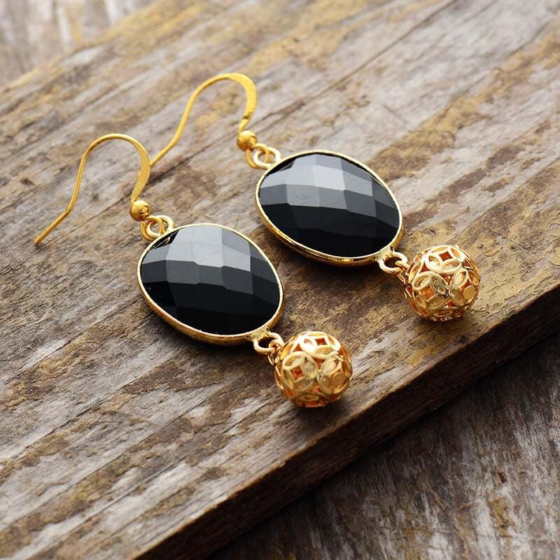 Boucles d'Oreilles Grandieuse Force en Agate Noire