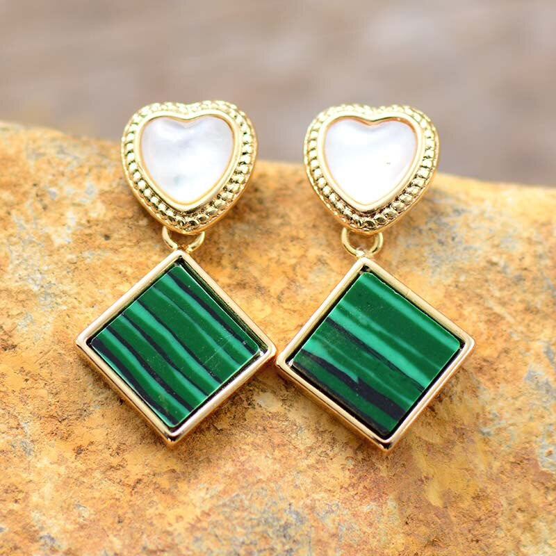 Boucles d'Oreilles Coeur de Beauté Sauvage en Malachite