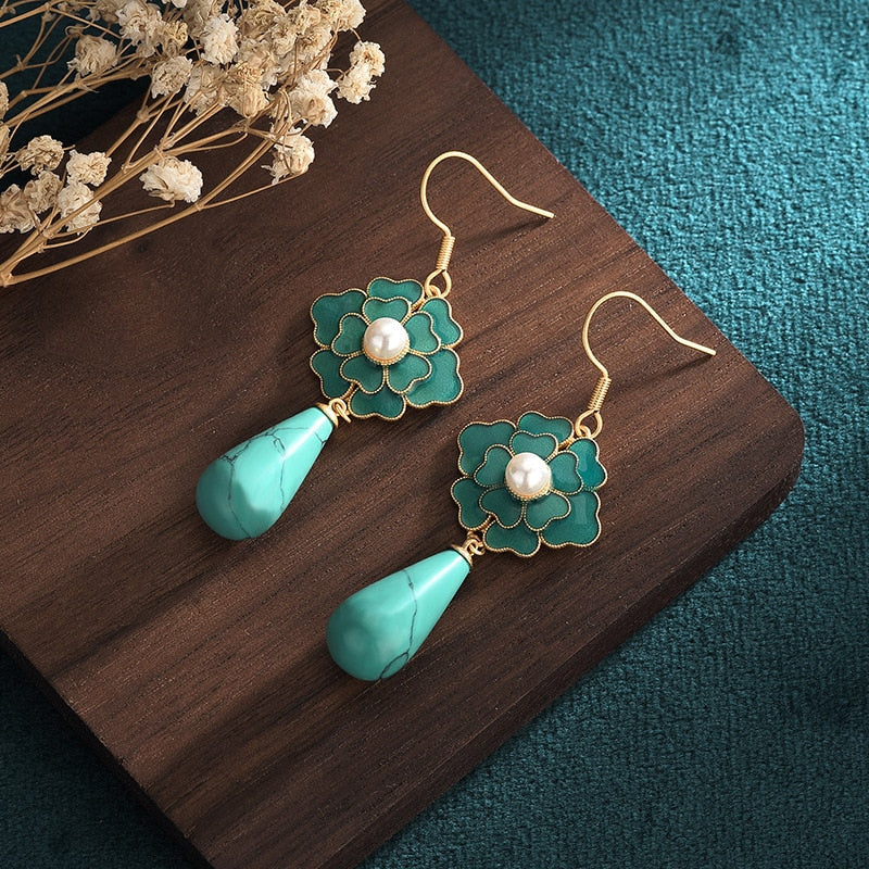 Boucles d'Oreilles Ornements en Turquoise Bleue