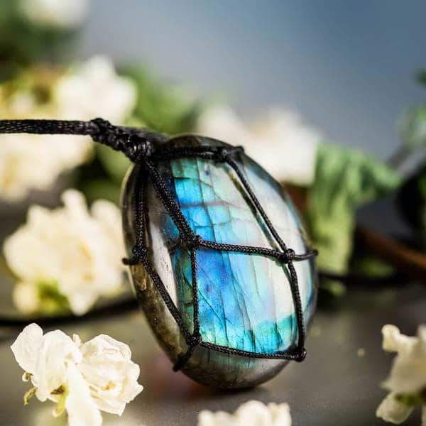 Collier en Labradorite "Coeur de Dragon"