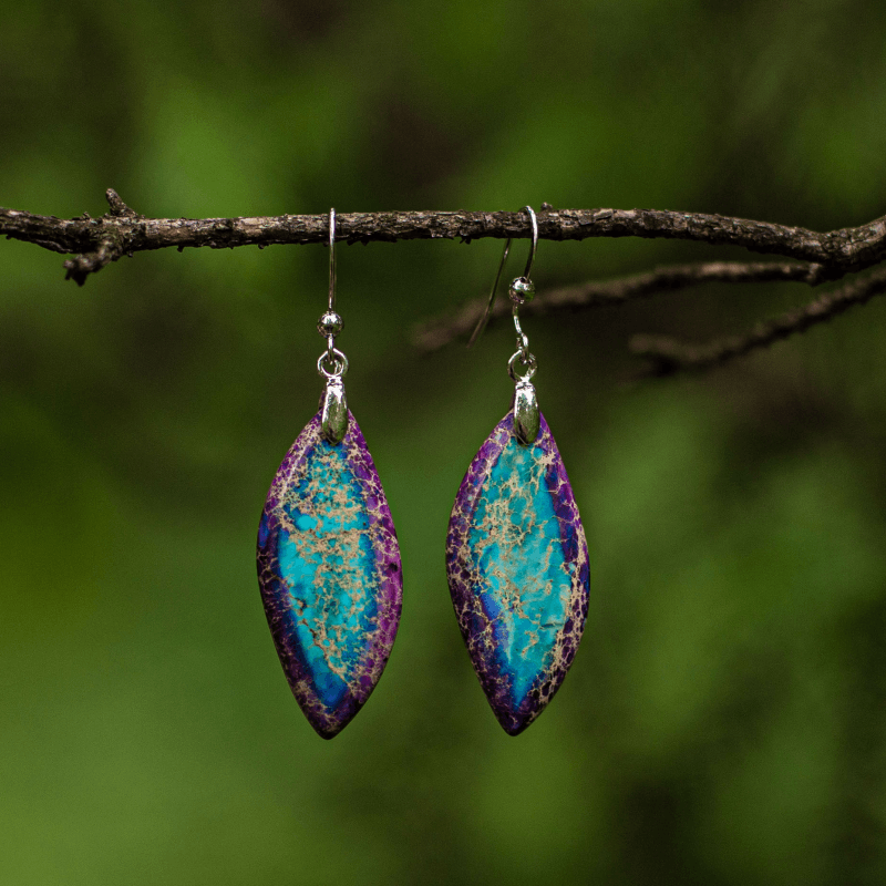 Boucles d'Oreilles Triangulaires en Feuille de Jaspe