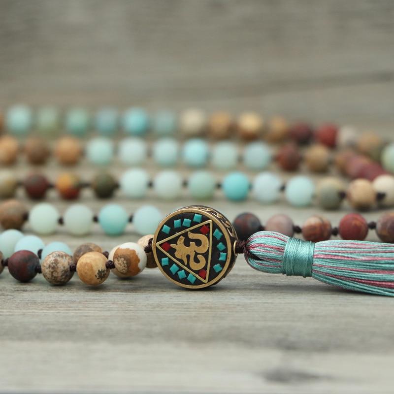 Collier Aum Mala en Perles