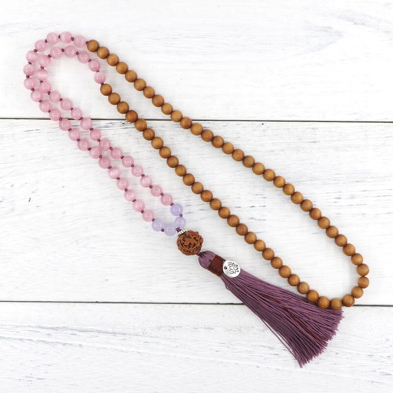 Collier Mala Douceur Sucrée en Opale Rose et Bois de Santal