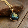 Collier à Pendentif en Labradorite "Réfléxions Cosmiques"