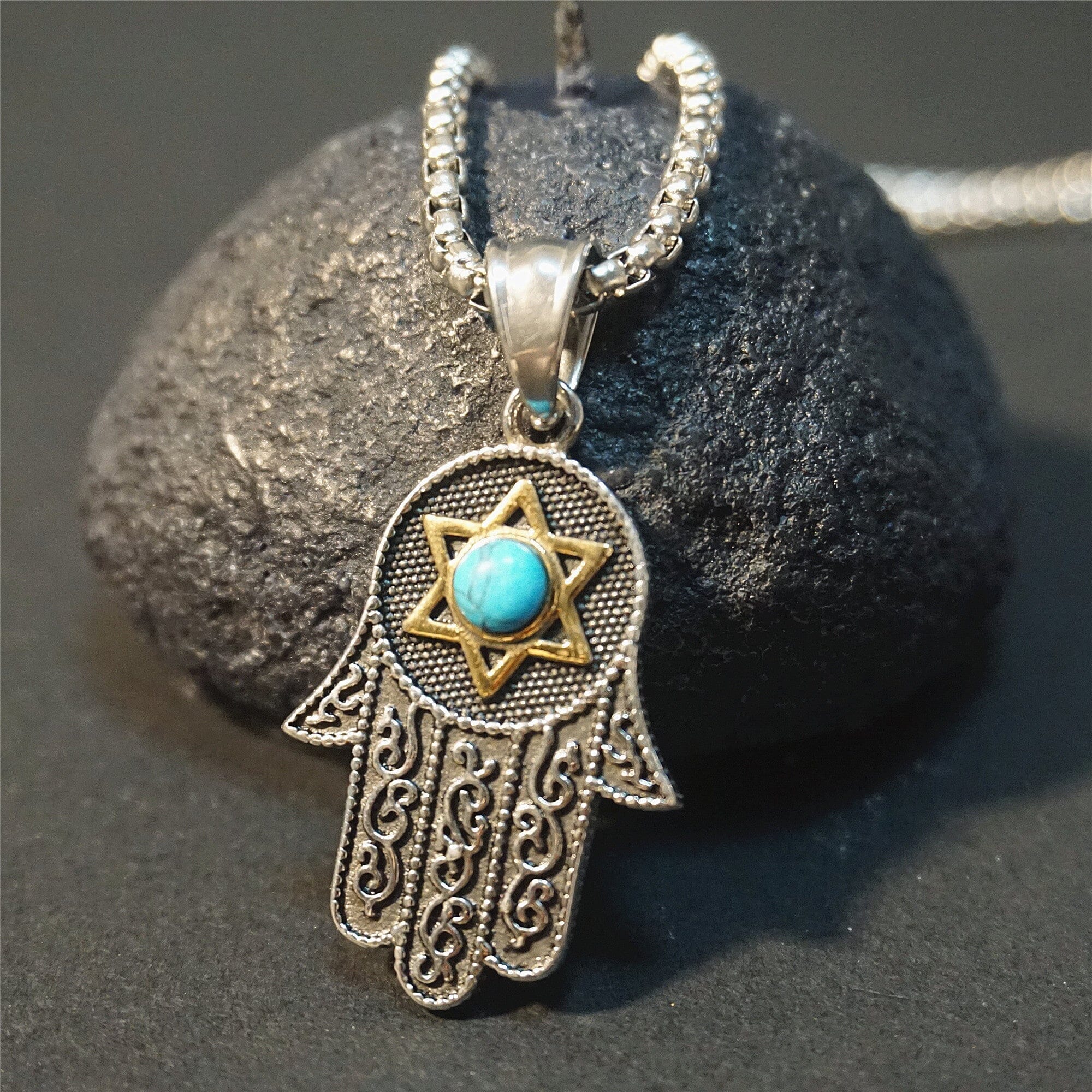 Collier Hamsa Abondance Paisible en Turquoise