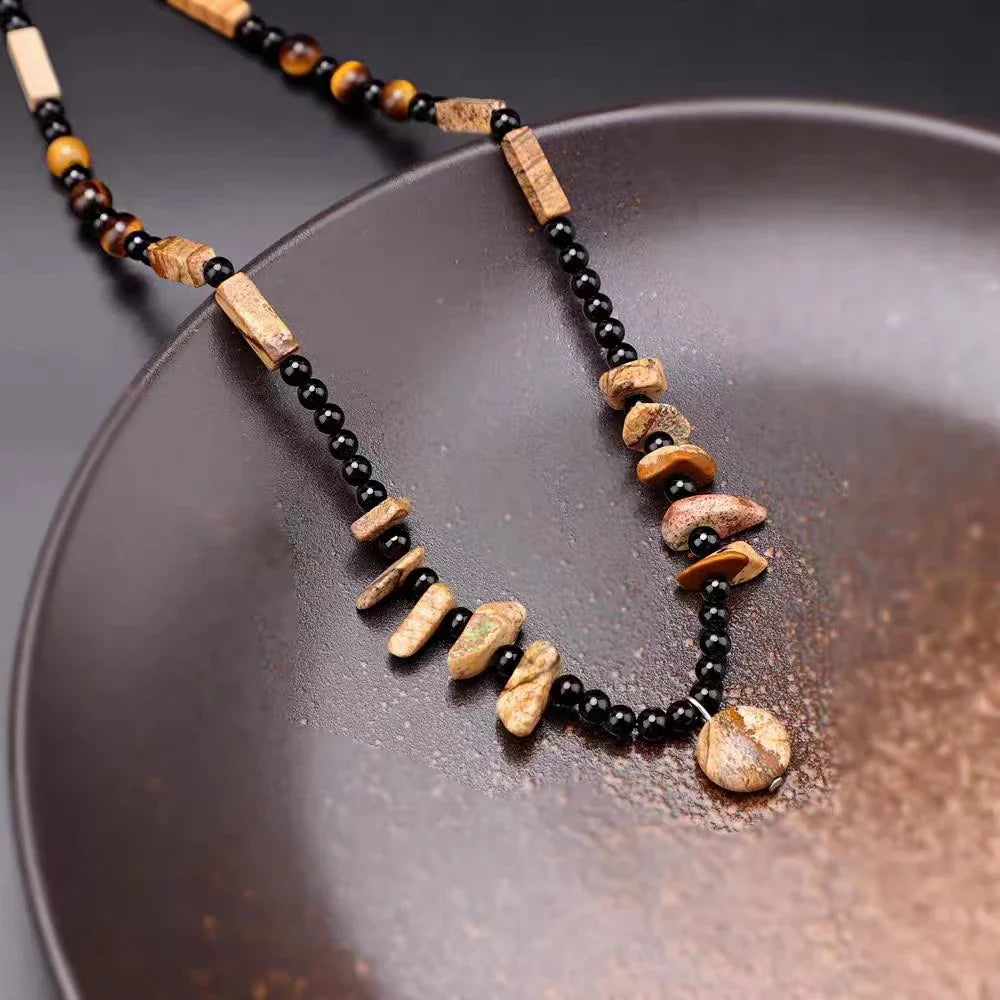 Collier Énigme en Oeil de Tigre et Agate Noire