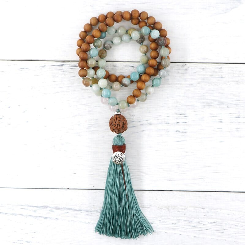 Collier Mala en Bois de Santal et Amazonite