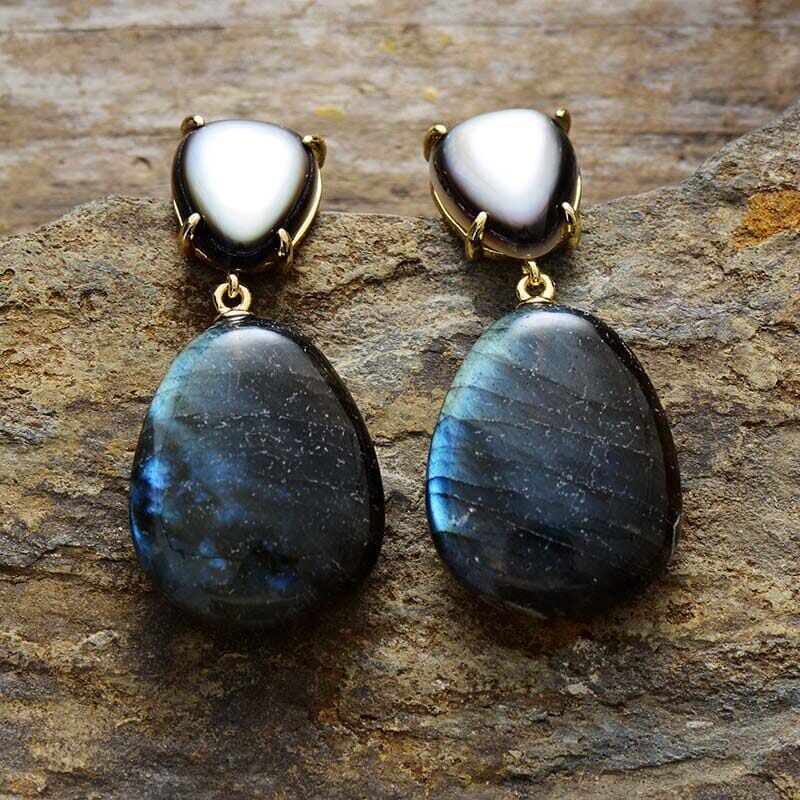 Boucles Pendantes Rêves Sereins en Apatite et Labradorite