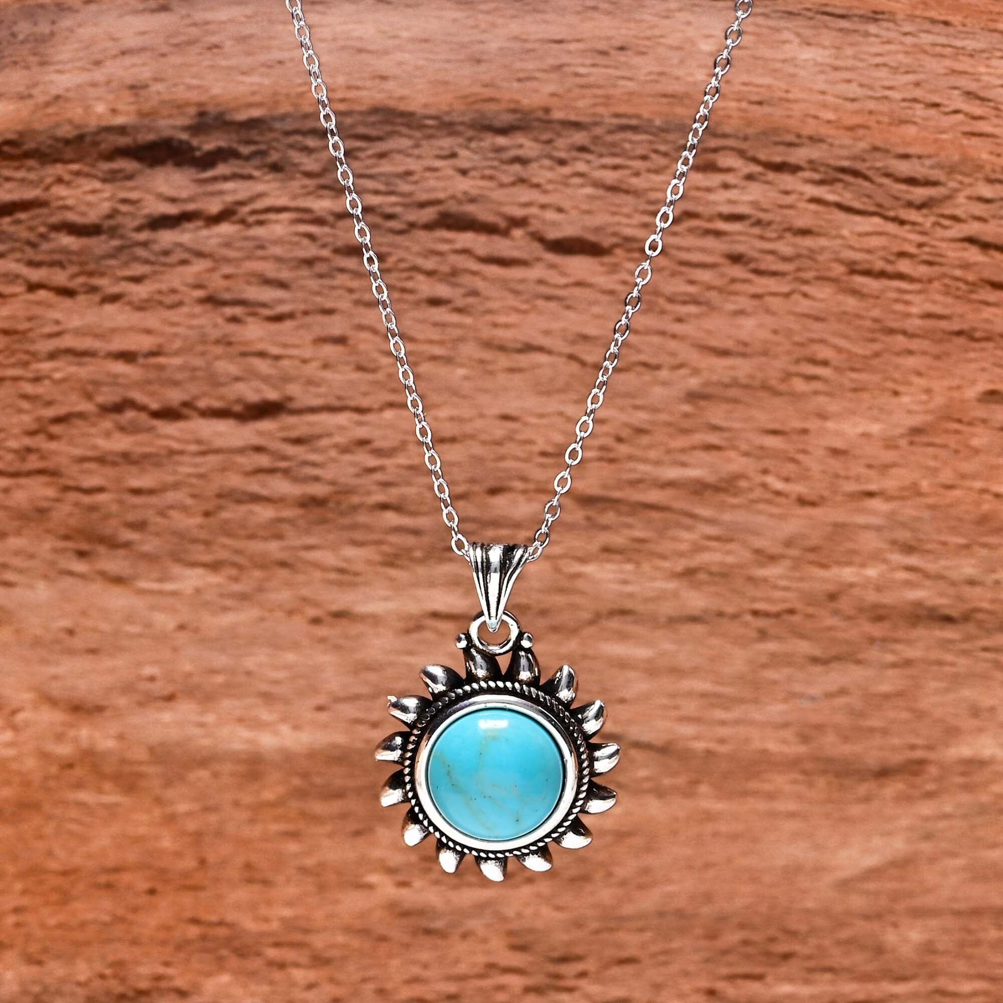 Collier Porte-Bonheur Hera et Pendentif Soleil en Turquoise