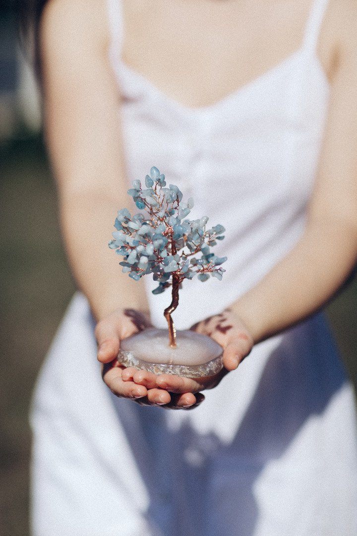 Arbre Feng Shui avec Base en Agate "Paix Intérieure & Sérénité" en Aigue-Marine