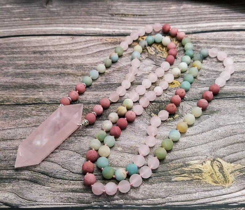 Collier Mala "Fard Délicat" en Quartz