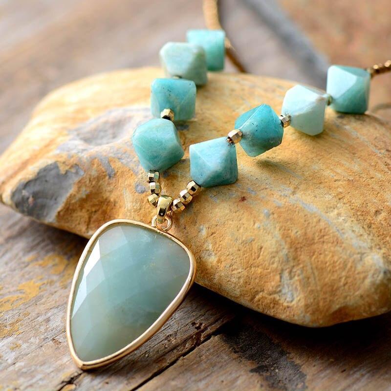 Collier Mala Pureté Gracieuse en Amazonite