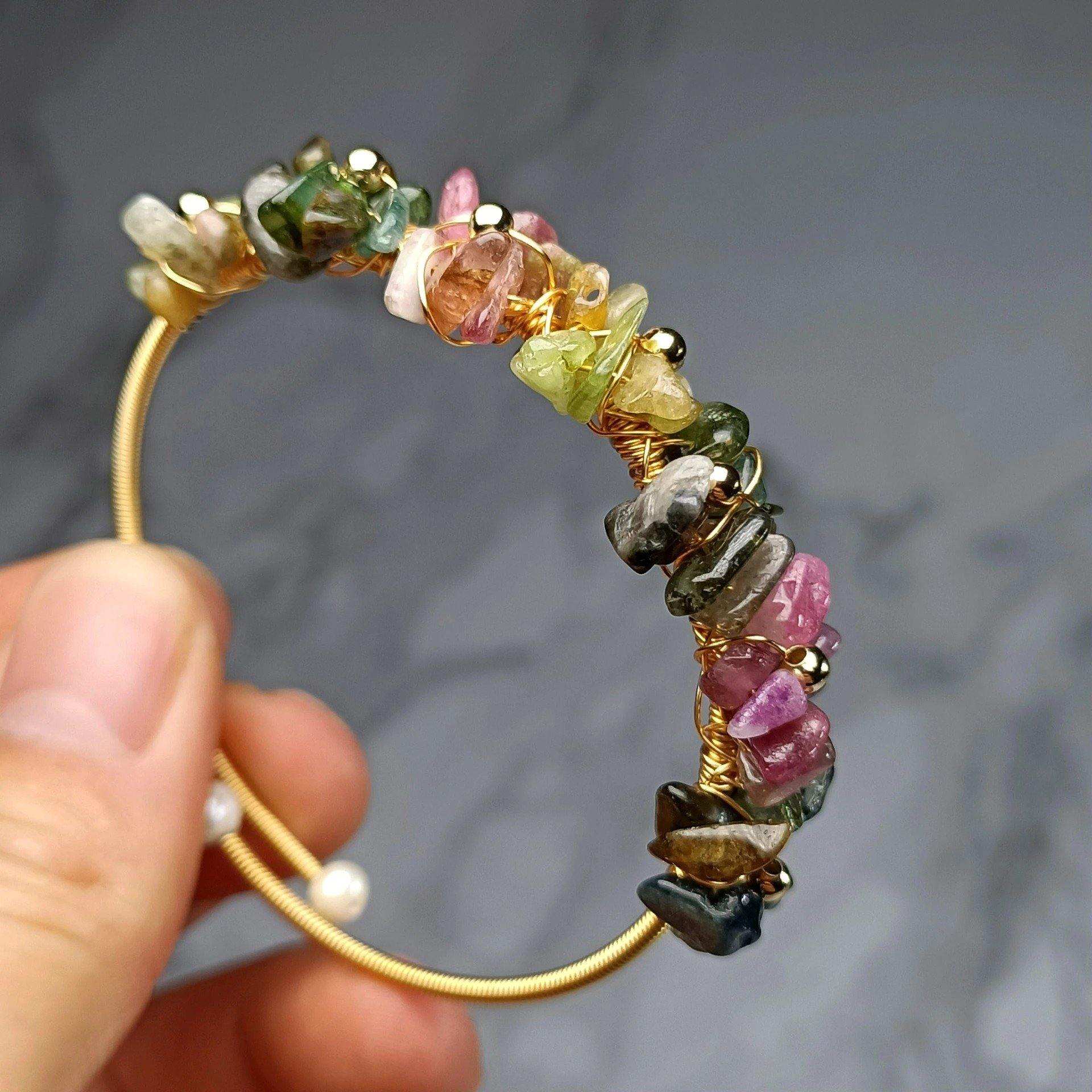 Bracelet en Tourmaline et Perles Dorées