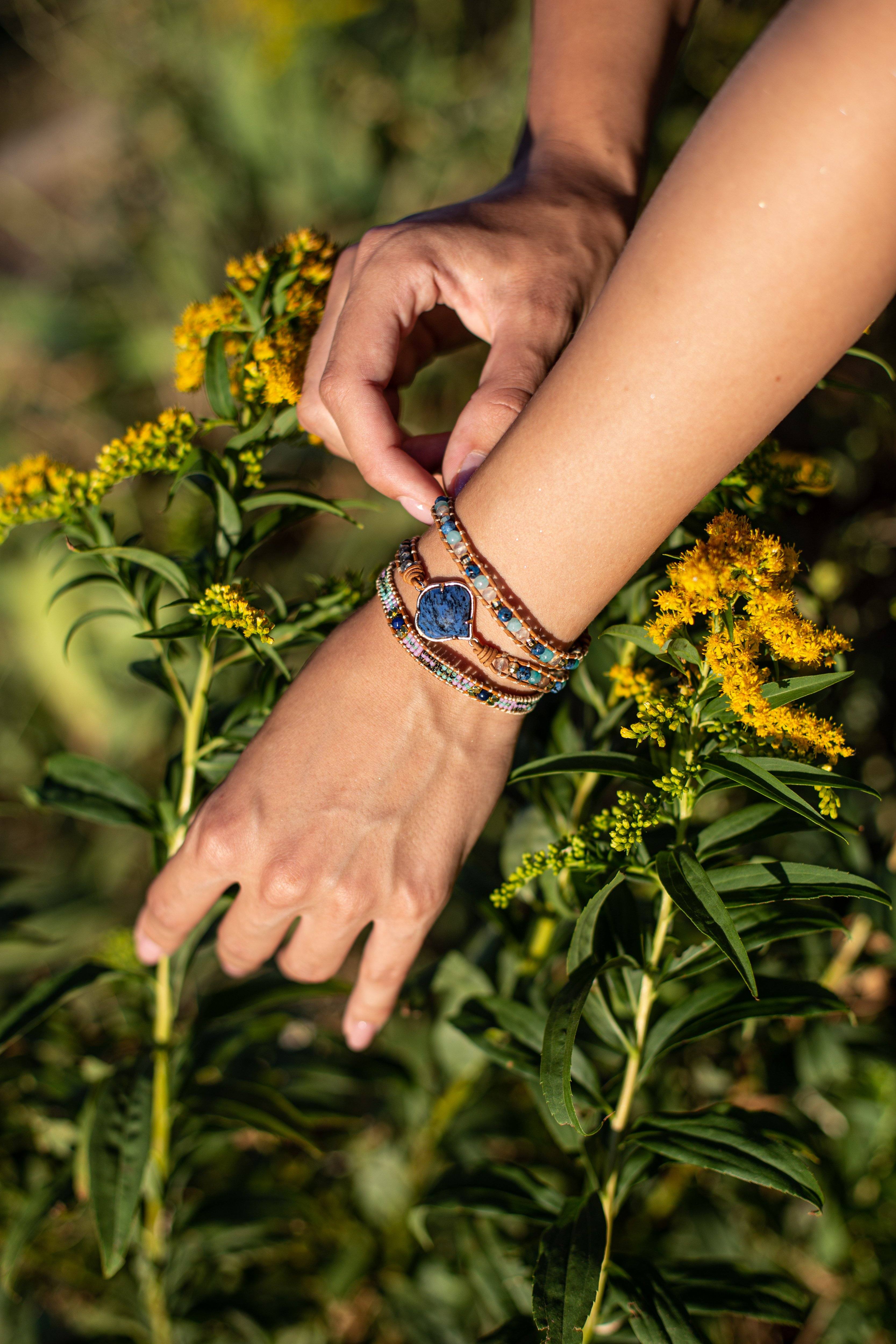 Bracelet Guérison d'Énergie en Pierre Veinée Bleue