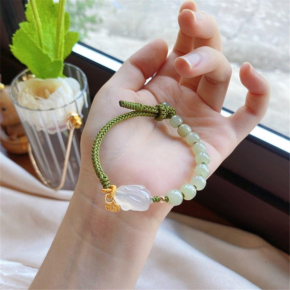 Bracelet Lapin Chance Abondante en Quartz Fraise et Jade Vert