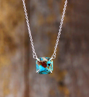 Collier Pendentif Divine Liberté en Turquoise