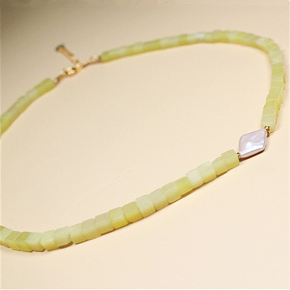 Collier Rayonnant en Jade Citron et Perles